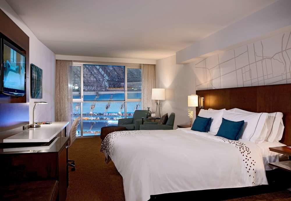 Toronto Marriott City Centre Hotel Екстер'єр фото