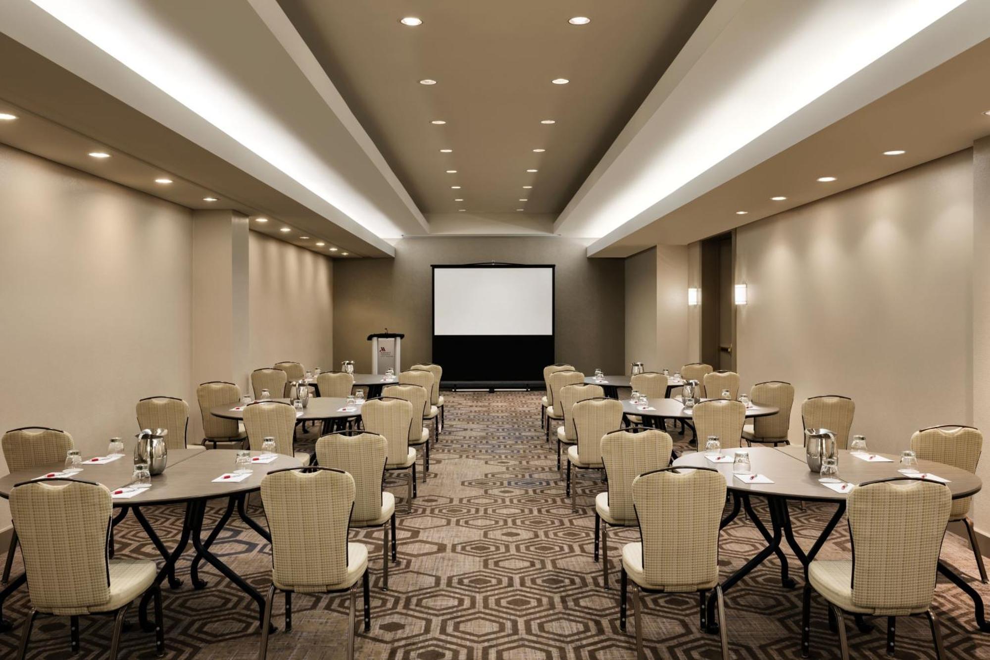 Toronto Marriott City Centre Hotel Екстер'єр фото