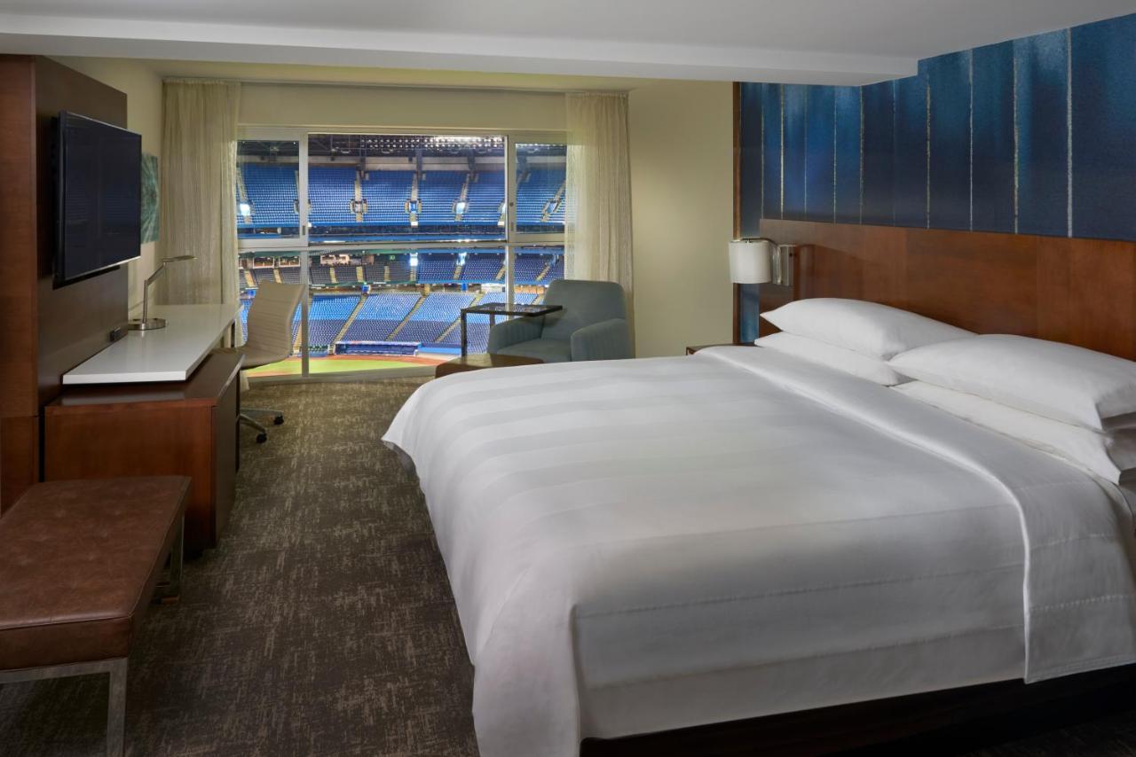 Toronto Marriott City Centre Hotel Екстер'єр фото